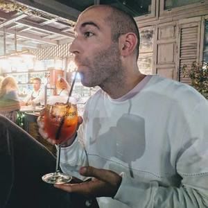 Meet your Posher, Seamas